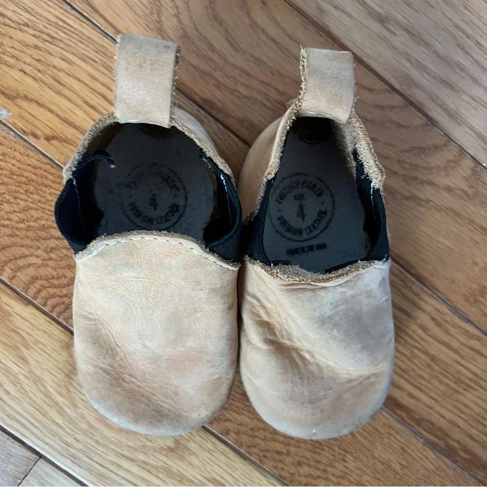 Freshly Picked Leather Hard Sole Chelsea Booties